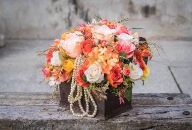 buket çiçek vazosu