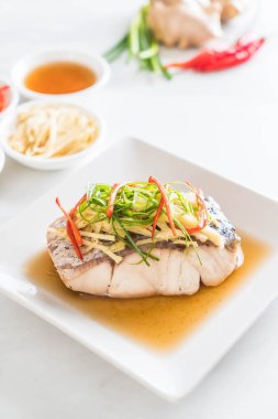 soya sosu Snapper balık buğulama