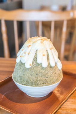 Matcha yeşil çay buz tıraş