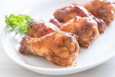 Barbekü tavuk kanadı