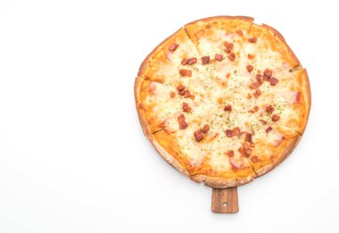 sosis ve peynir pizza