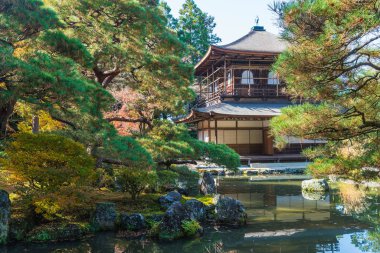 Gümüş Pavilion Ginkakuji Tapınağı'nda güzel mimari