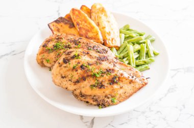 ızgara tavuk biftek 