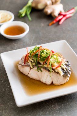 soya sosu Snapper balık buğulama