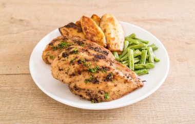 ızgara tavuk biftek 