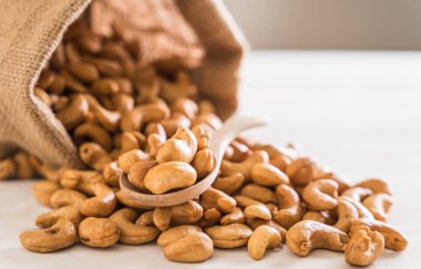 kavrulmuş kaju fıstığı