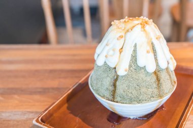 Matcha yeşil çay buz tıraş