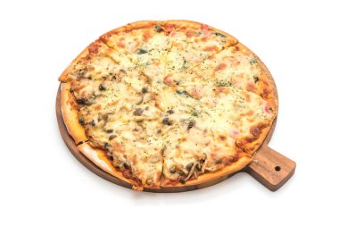  Ispanaklı ve mantarlı pizza