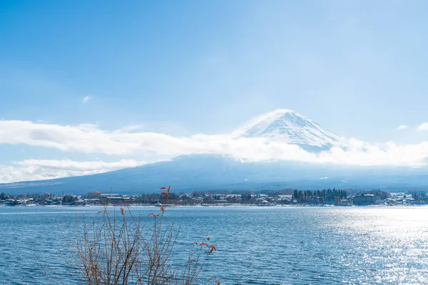 Hora Fuji San na Kawaguchiko jezeru. — Stock fotografie