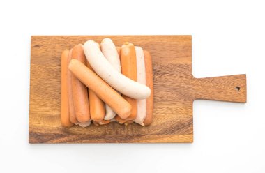 Beyaz arka plan üzerinde sosis mix