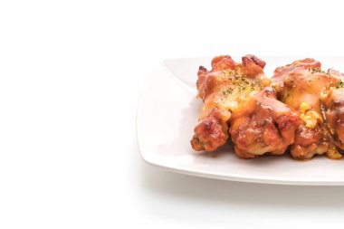 Peynirli tavuk kanadı ızgara