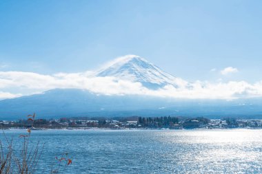 Dağ Fuji San Kawaguchiko Gölü.