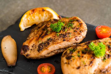 ızgara tavuk biftek