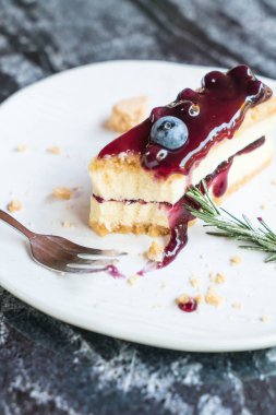 yaban mersini peynirli kek