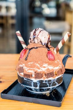 çikolata buz tıraş (bingsu)