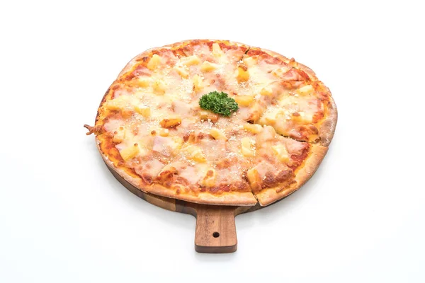 Hawajska pizza na białym tle — Zdjęcie stockowe