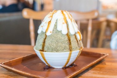 Matcha yeşil çay buz tıraş