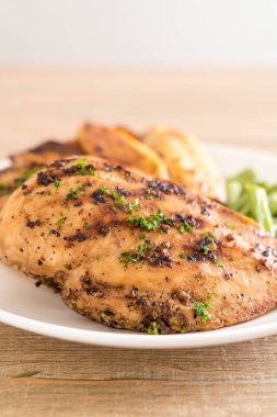 ızgara tavuk biftek 