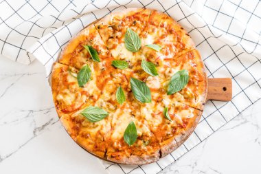 Kum midyeli pizza - Italyan Mutfagi 