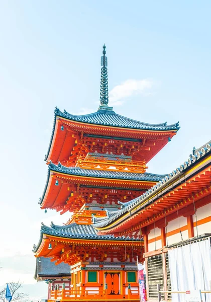 Kiyomizu-dera Tapınağı güzel mimari Kyoto,.