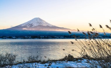 Dağ Fuji San Kawaguchiko Gölü.