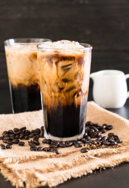Sütlü buzlu kahve