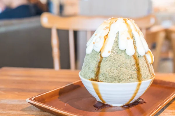 Matcha yeşil çay buz tıraş