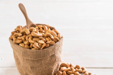 kavrulmuş kaju fıstığı