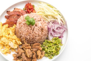 Pirinç ve karides ezmesi.