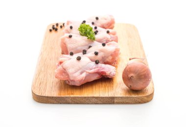 tavuk kanadı taze çiğ baget