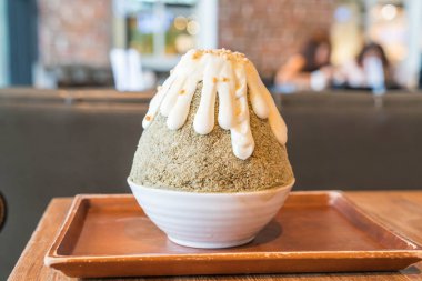 Matcha yeşil çay buz tıraş