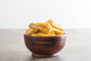 meyve yongaları karıştırın