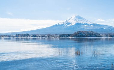 Dağ Fuji San Kawaguchiko Gölü.