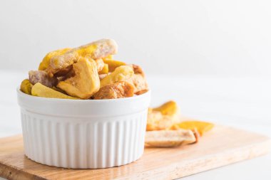 meyve yongaları karıştırın