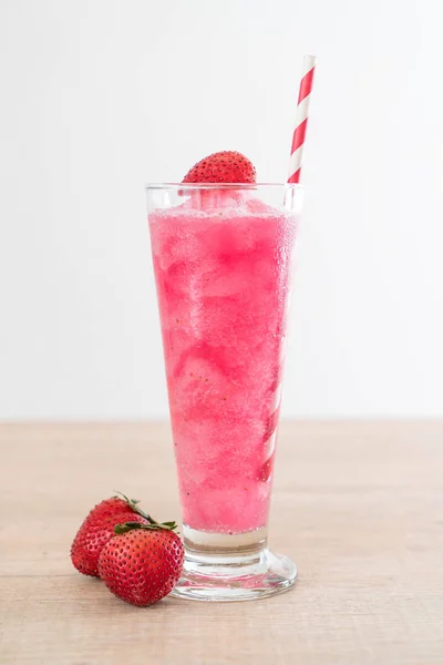 Batido de fresa fresca — Foto de Stock