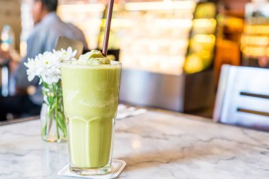 Matcha yeşil çay frappe