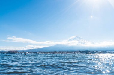 Dağ Fuji San Kawaguchiko Gölü.