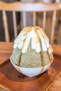 Matcha yeşil çay buz tıraş