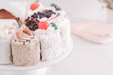 farklı dilim kek kek stand