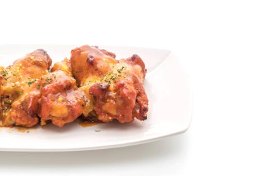 Peynirli tavuk kanadı ızgara