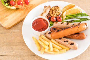 sebzeli ızgara sosis