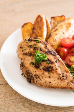 ızgara tavuk biftek 