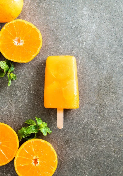 Helado de naranja casero —  Fotos de Stock