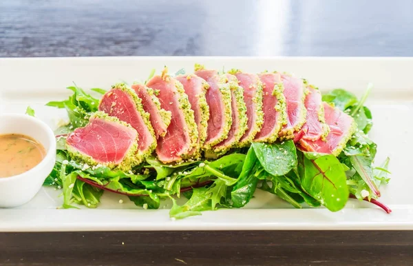 Ham ton balıklı salata