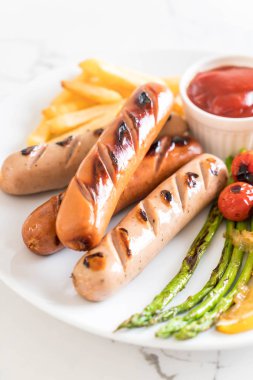 sebzeli ızgara sosis