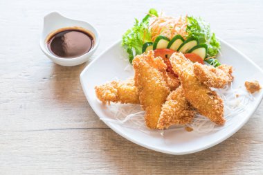 Kızarmış Balık tonkatsu sos ile