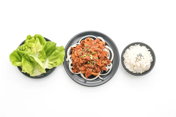 Gebratenes Schweinefleisch mit würziger koreanischer Sauce (bulgogi)) — Stockfoto