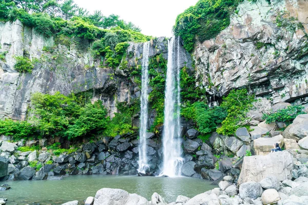 Jeongbang waterfall in Jeju Island — Stock Photo, Image