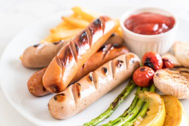 sebzeli ızgara sosis