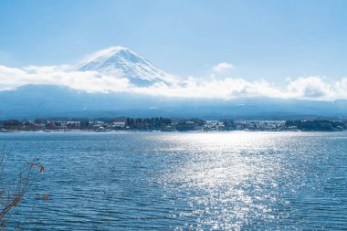 Dağ Fuji San Kawaguchiko Gölü.